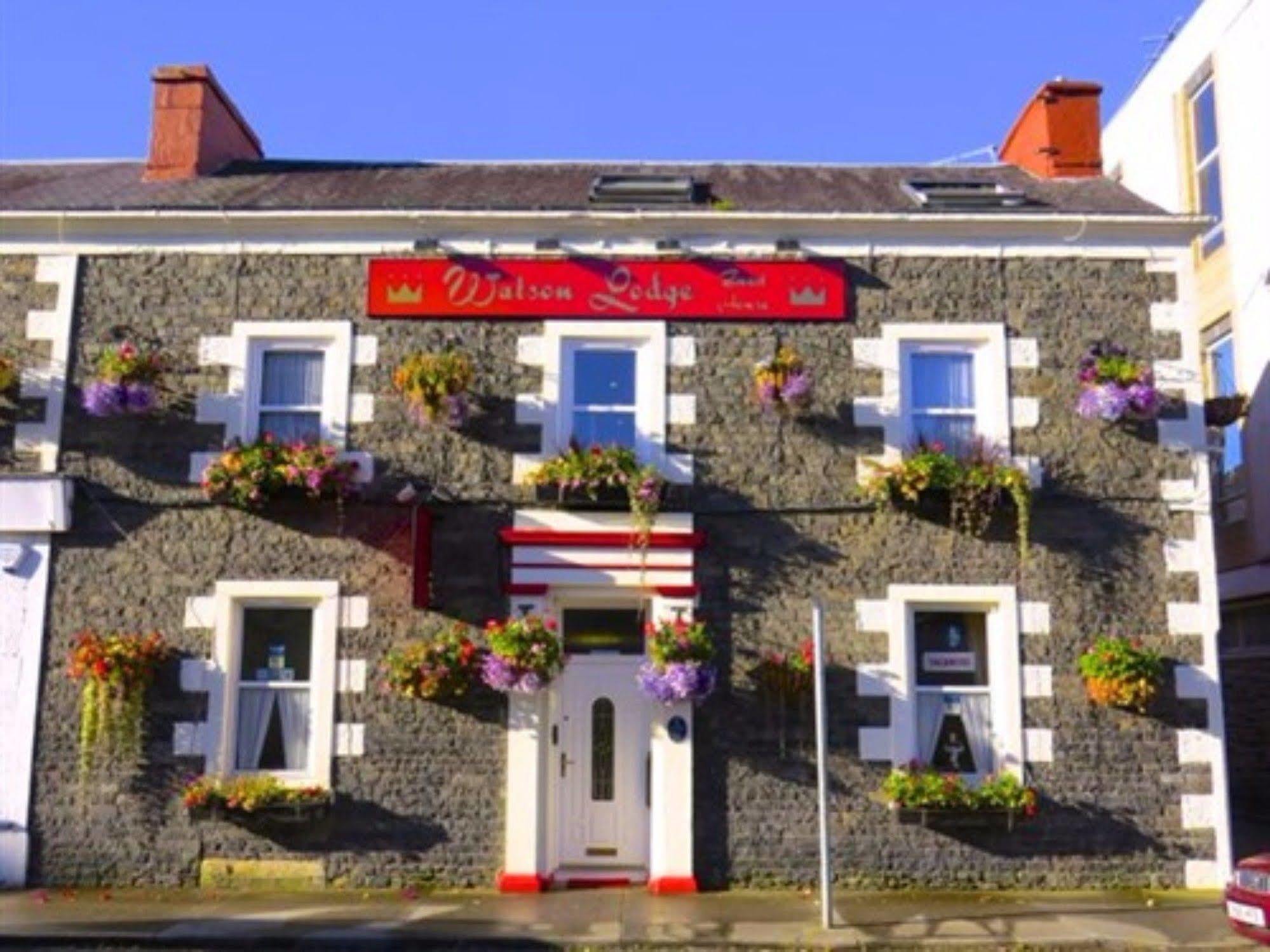 Watson Lodge Guest House Galashiels Bagian luar foto