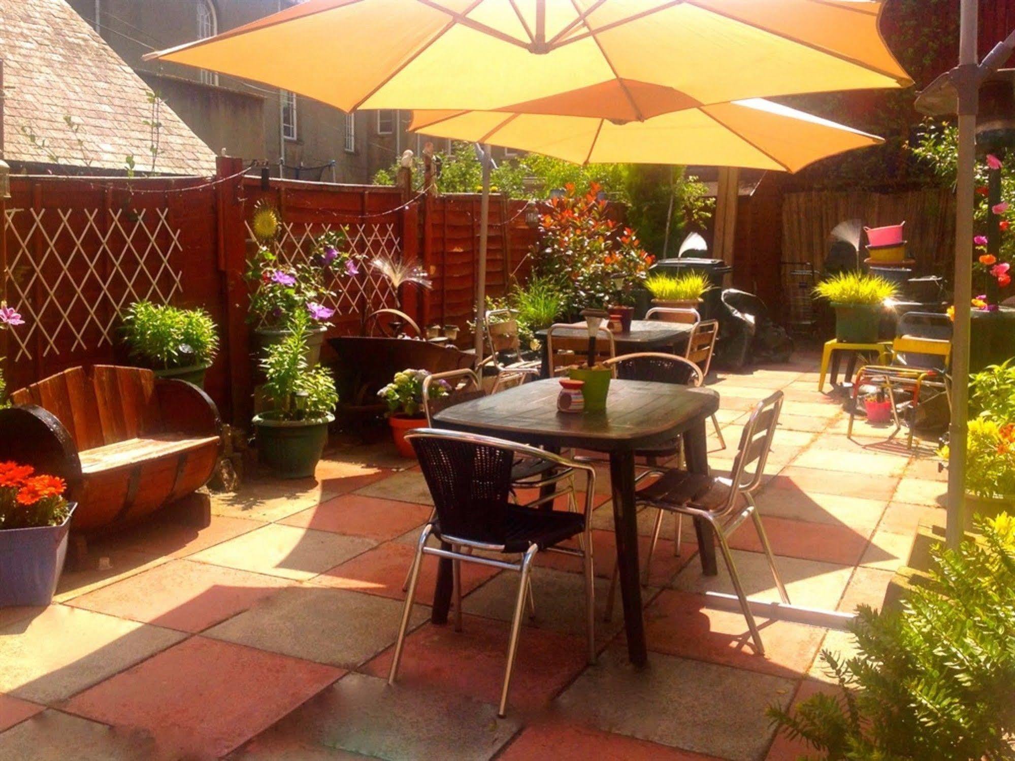 Watson Lodge Guest House Galashiels Bagian luar foto